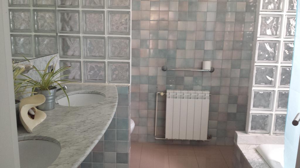 Sitges Beach Hostel Экстерьер фото
